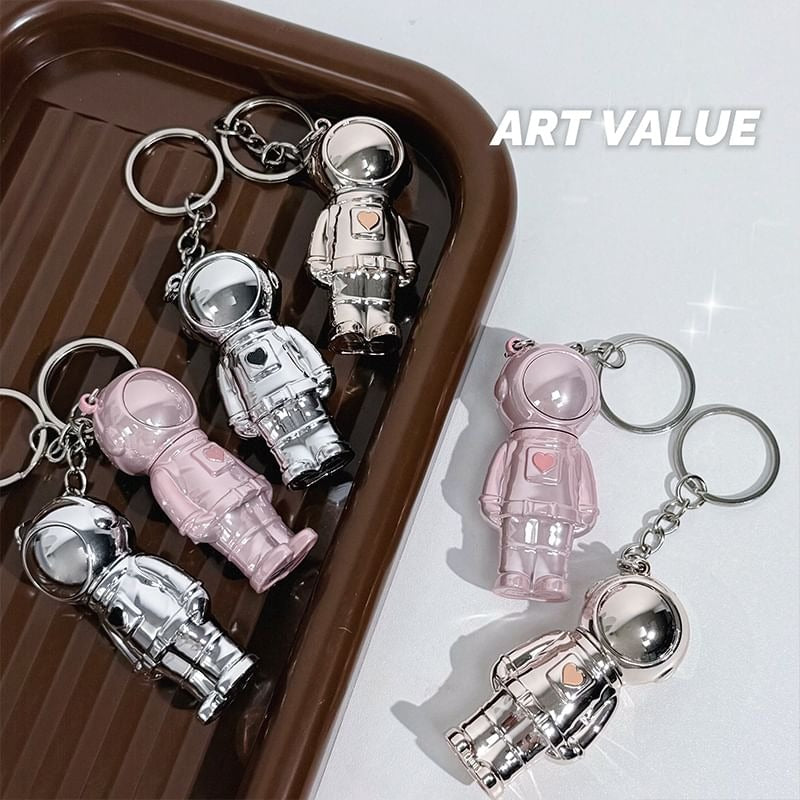 ART VALUE Astronaut Keychain Matte Naked Lip Mud