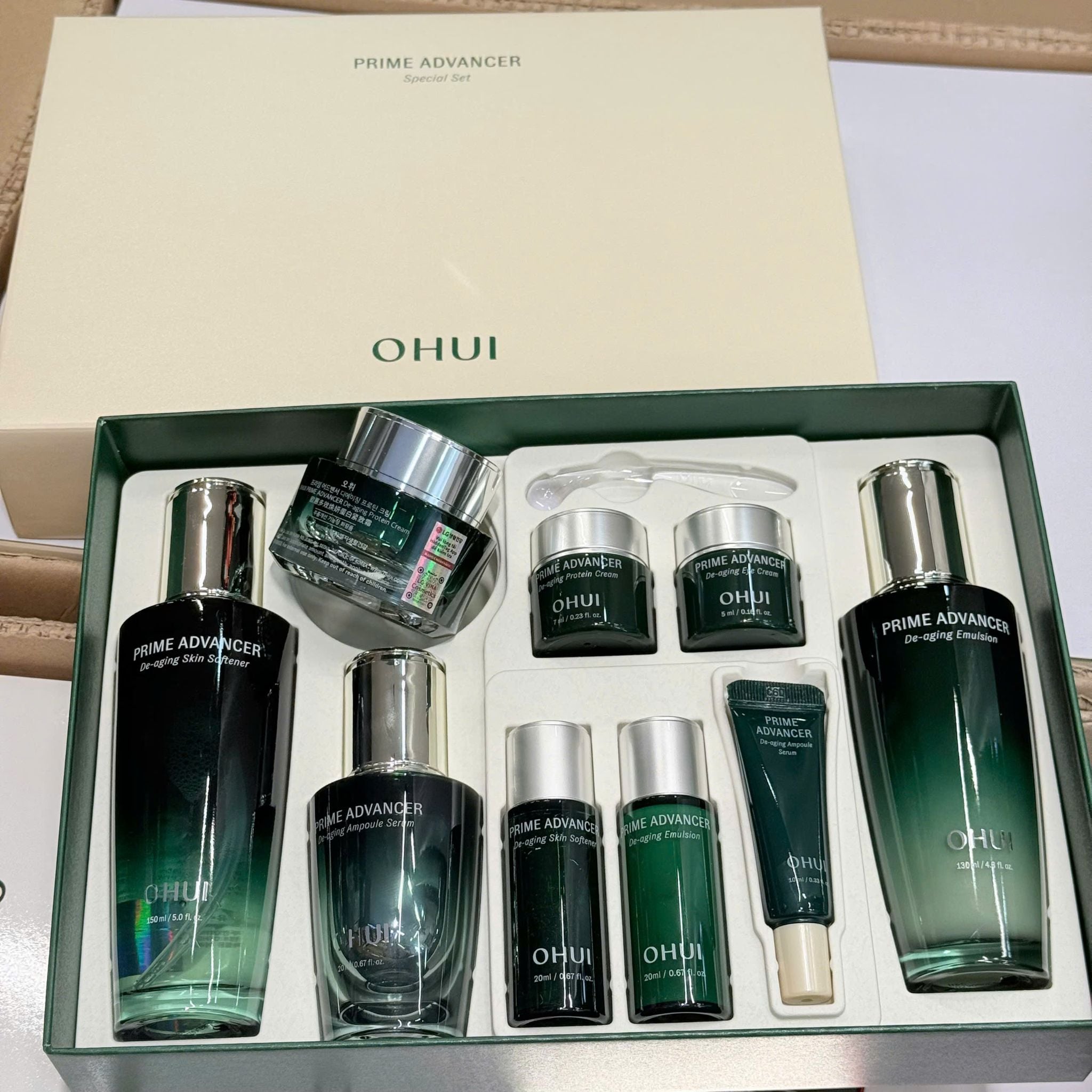 OHUI Prime Advancer De-aging 4pcs Special Set (9 items)