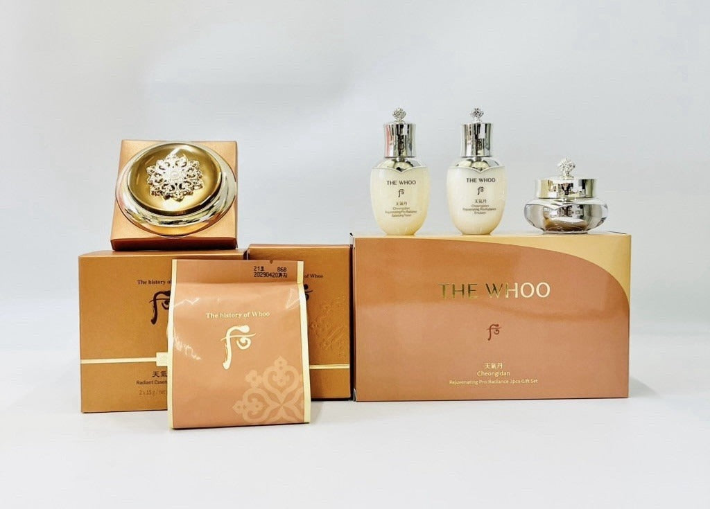 THE HISTORY OF WHOO Cheongidan Radiant Essence Cushion SPF50+/PA+++ #21 Special Set