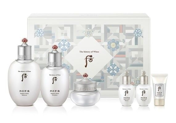 THE HISTORY OF WHOO Gongjinhyang : Seol Special Set